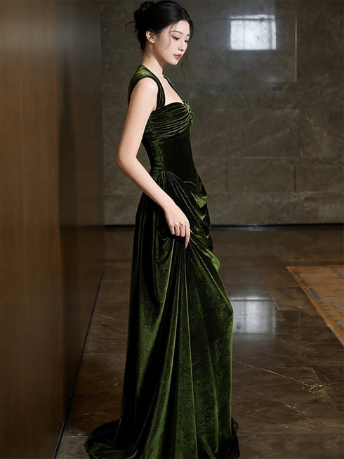 Elegant Emerald Green Velvet Evening Gown,Sleeveless Ruched Prom Dress Party Dress