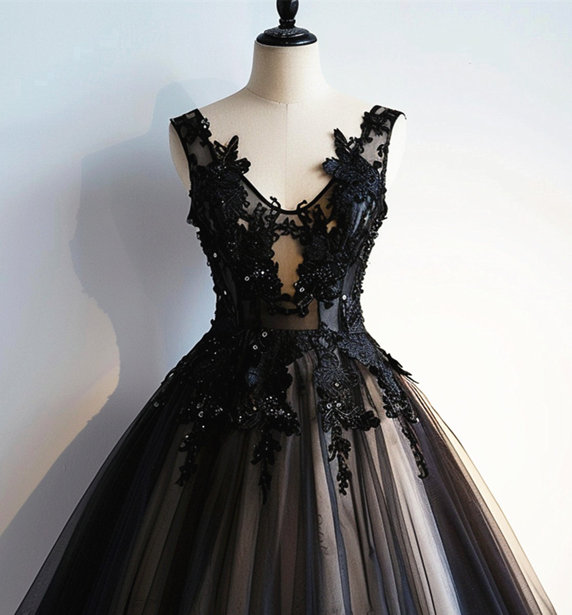 Plunging V-Neckline Tiered Black Mini Puffy Party Dress, Tulle Homecoming Dress GM517 main image 0