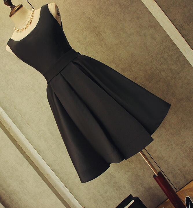 Black Satin Short Prom Dress, Simple A-Line Evening Party Dress US 12 / Black
