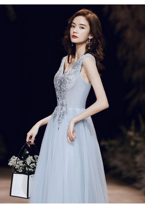 Light Blue V-neckline Tulle Long Prom Dress, A-line Tulle Evening Gown with Lace Applique