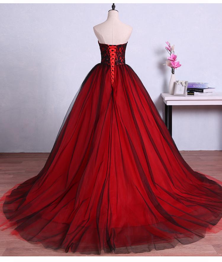 Charming Sweetheart Red and Black Gown, Sweet 16 Dress, Formal Dress US size 26W / Black and Red